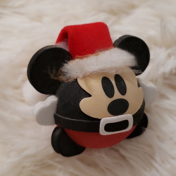 Disney Other Trio Of Disneyland Holiday Antenna Toppers Poshmark